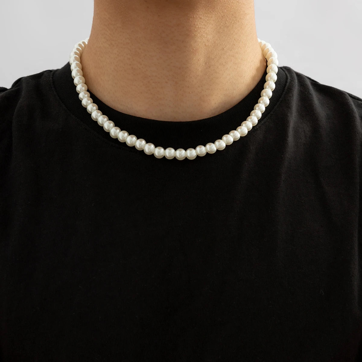 Simple Imitation-Pearl Beaded Short Choker Necklace for Men and girls Trendy White Beaded Chains on Neck Accessories Fashion Jewelry